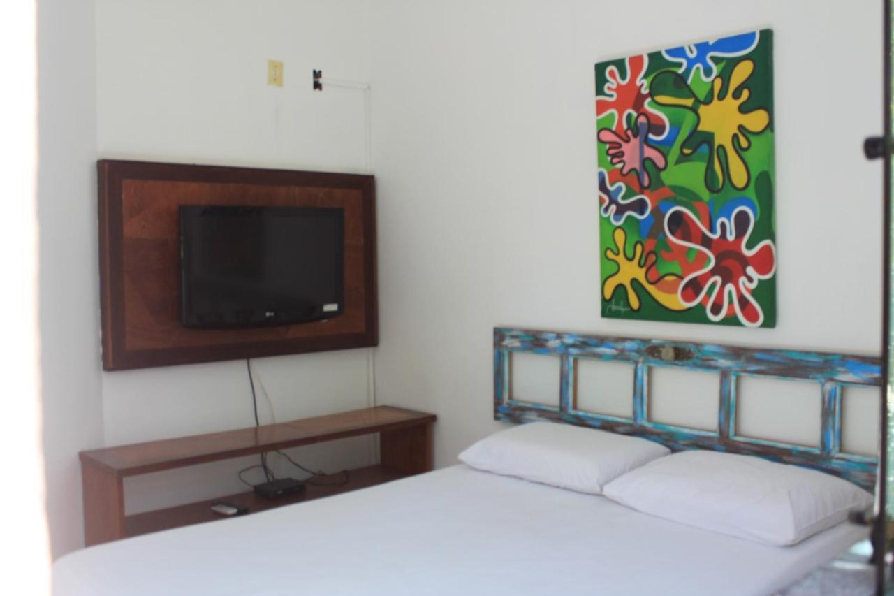 Condominio Sao Cristovao 산타 크루스 카브랄리아 외부 사진
